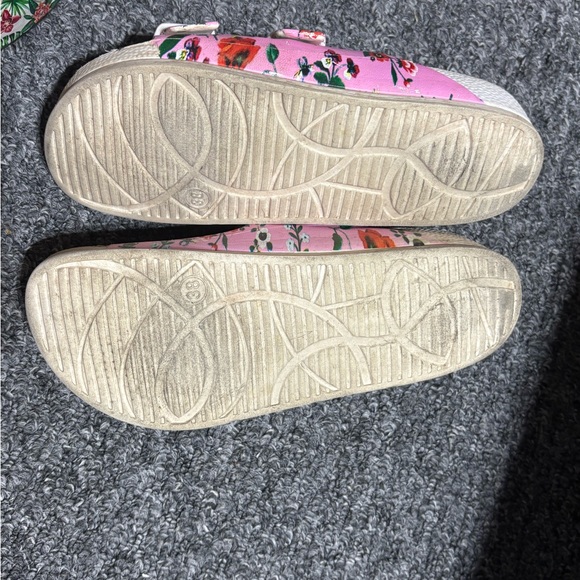 Assorted Women's Boots Collection - Picture 8 of 16